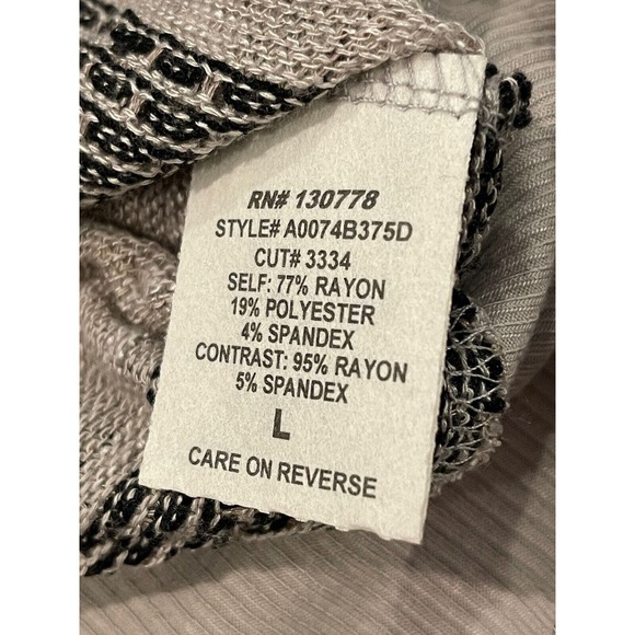 NWT- Living Doll Women Scoop Neck Striped Dolman Pullover Sweater L - Picture 5 of 6